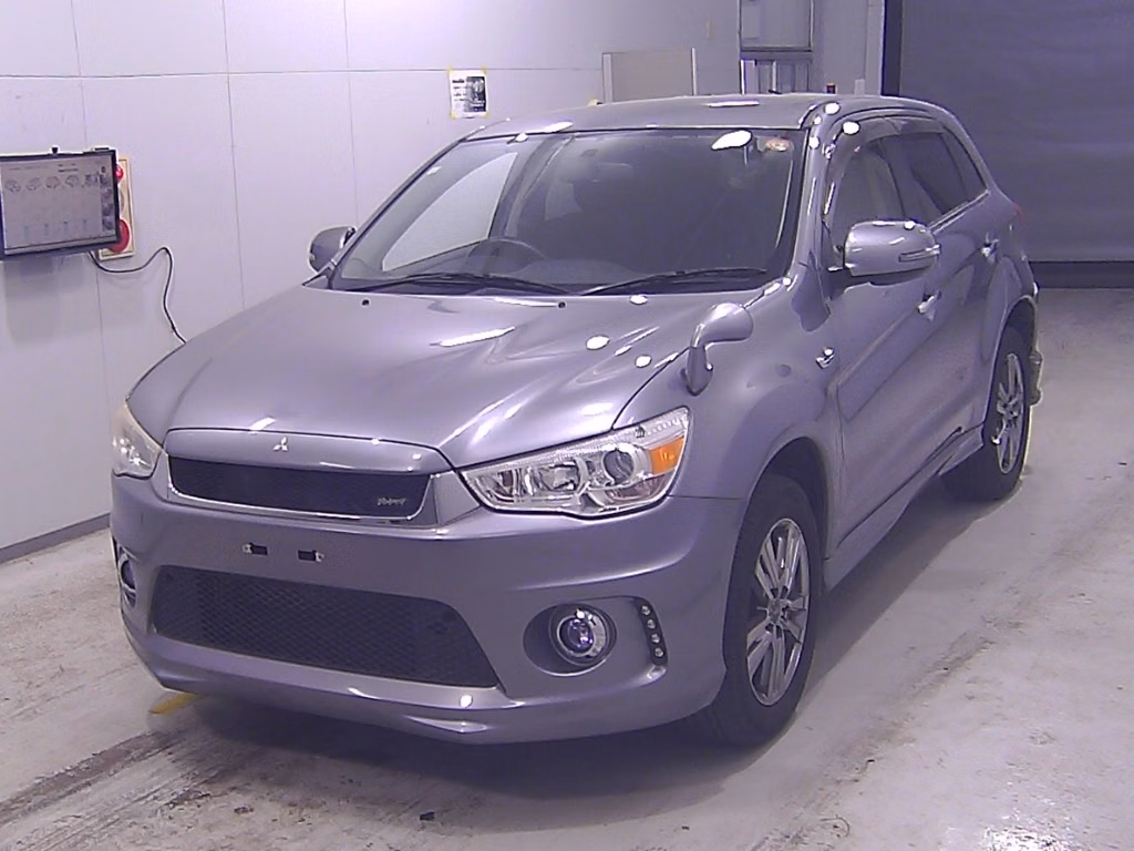 MITSUBISHI RVR