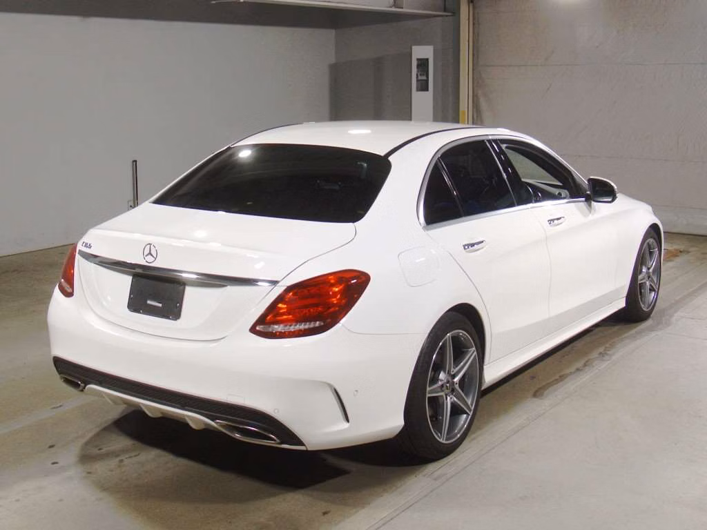 MERCEDES-BENZ C-CLASS