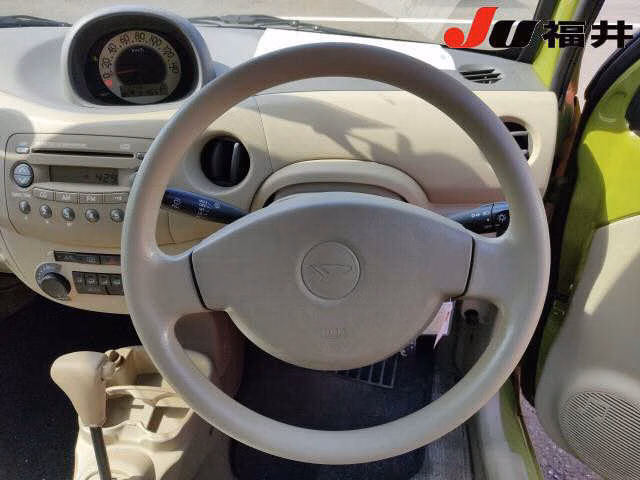 DAIHATSU ESSE