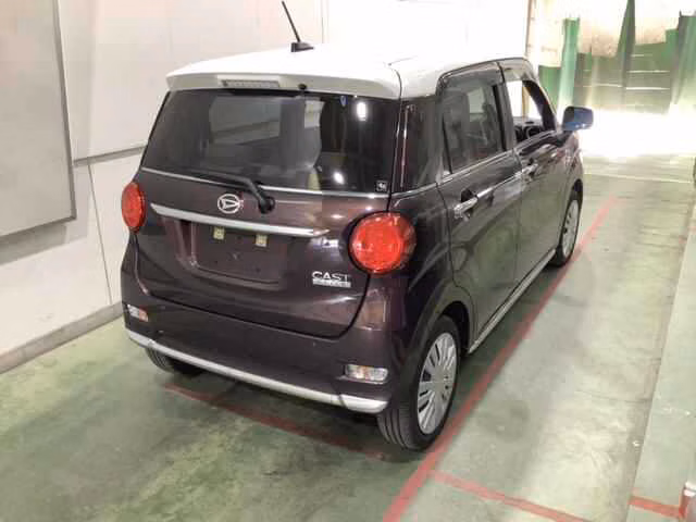 DAIHATSU CAST
