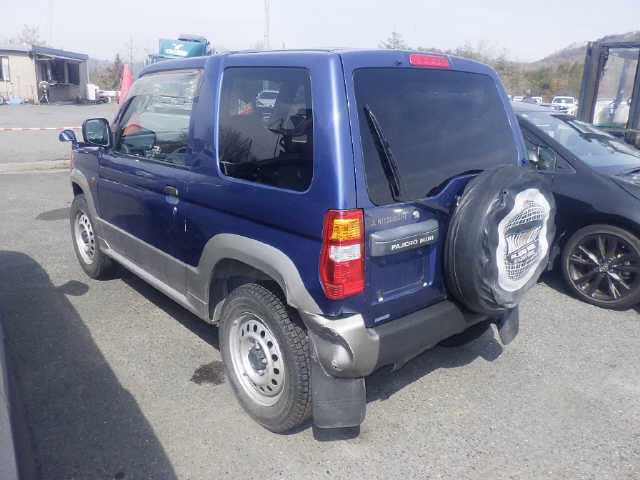 MITSUBISHI PAJERO MINI