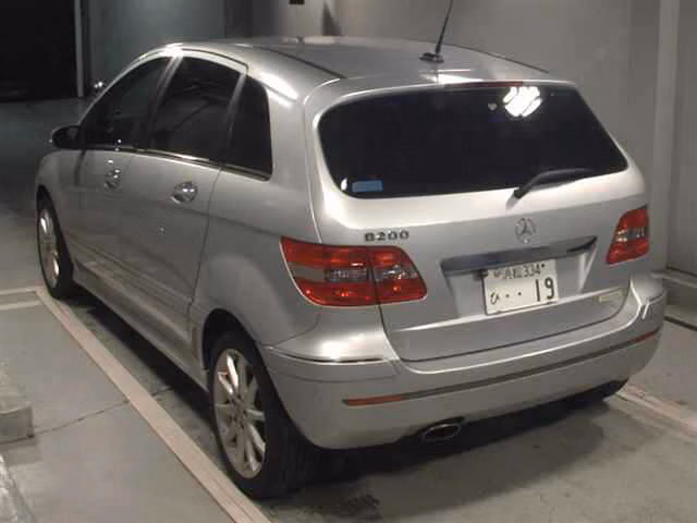 MERCEDES-BENZ B-CLASS