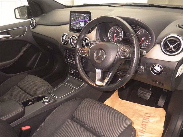 MERCEDES-BENZ B-CLASS