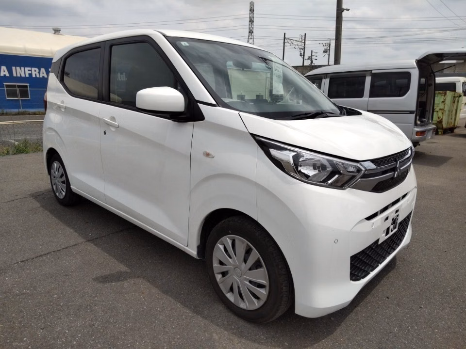 MITSUBISHI EK WAGON