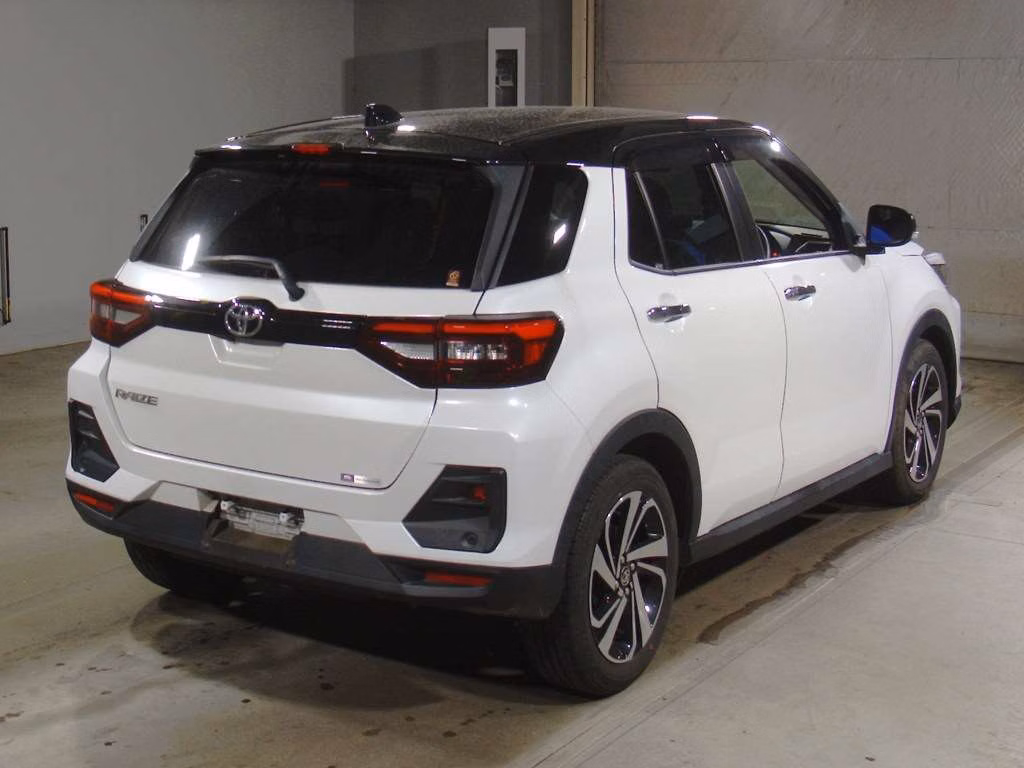 TOYOTA RAIZE