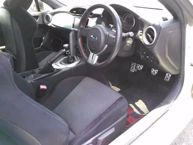 SUBARU BRZ