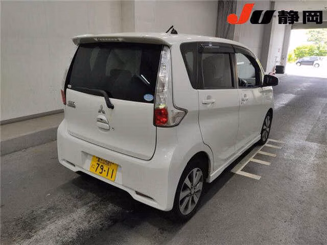 MITSUBISHI EK CUSTOM