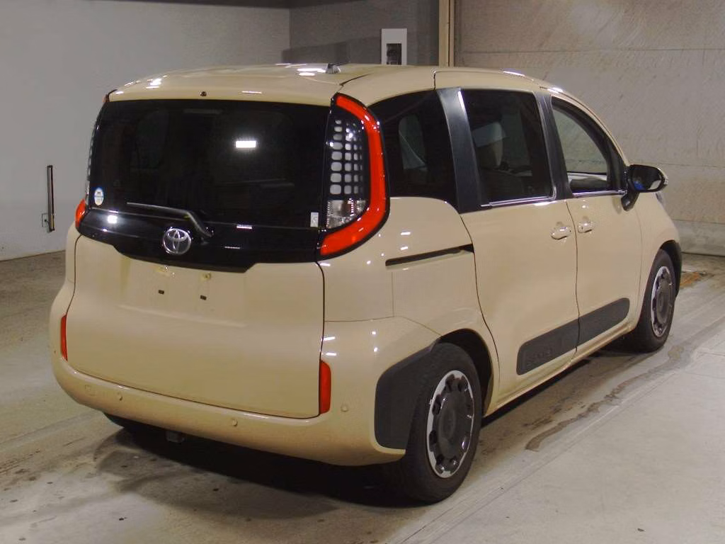 TOYOTA SIENTA