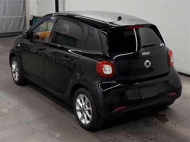 SMART FORFOUR
