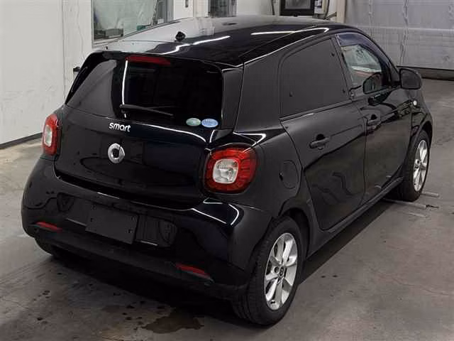 SMART FORFOUR