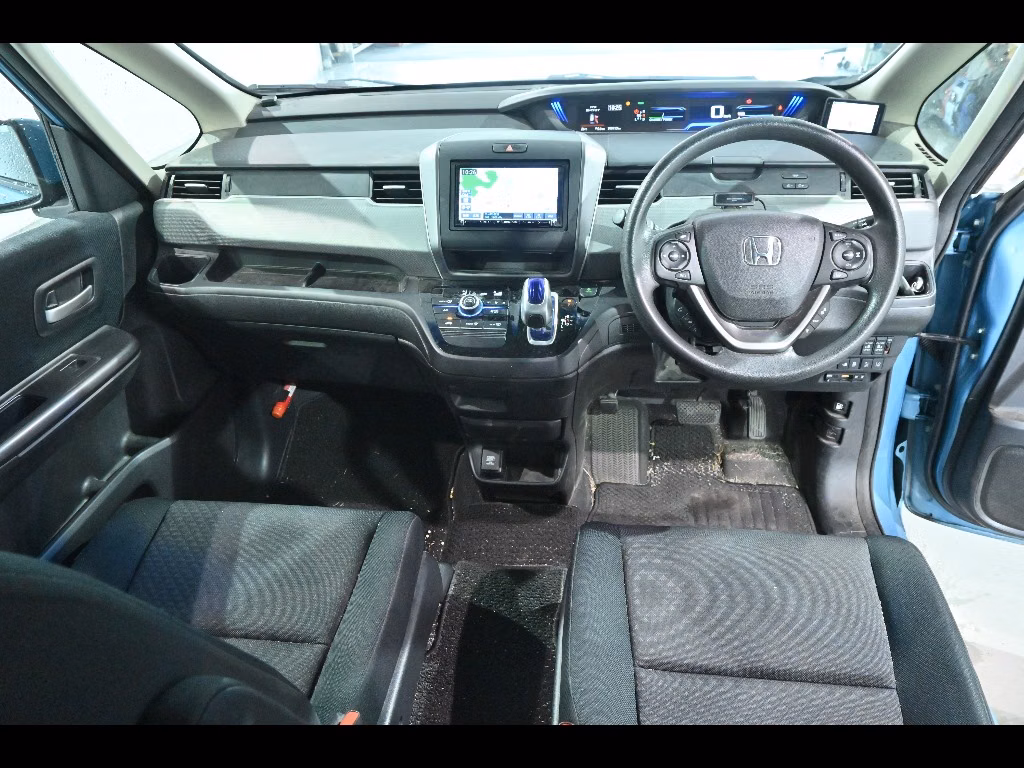 HONDA FREED+