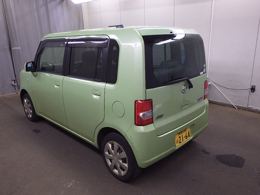 DAIHATSU MOVE CONTE