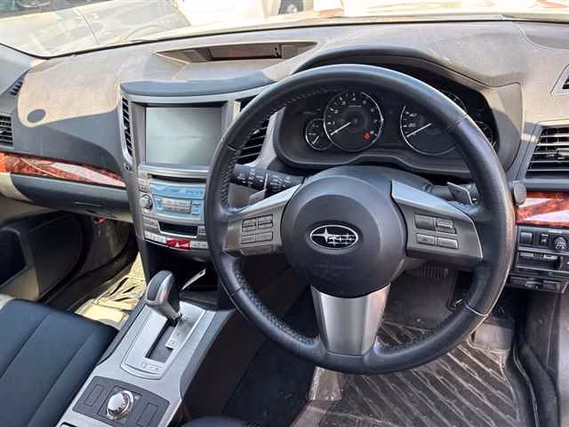SUBARU LEGACY