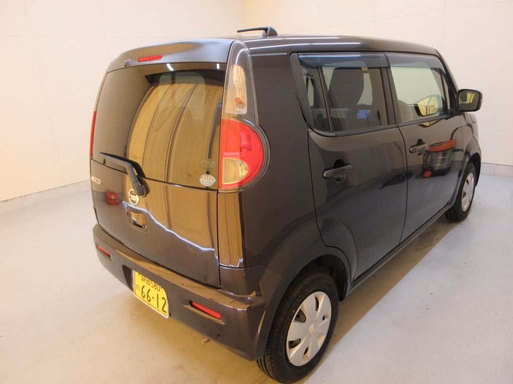 NISSAN MOCO