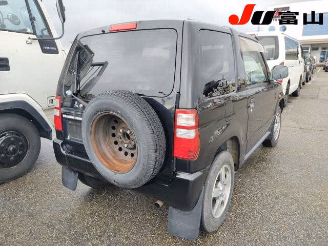 MITSUBISHI PAJERO MINI