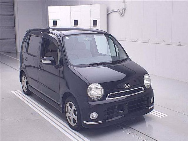 DAIHATSU MOVE LATTE