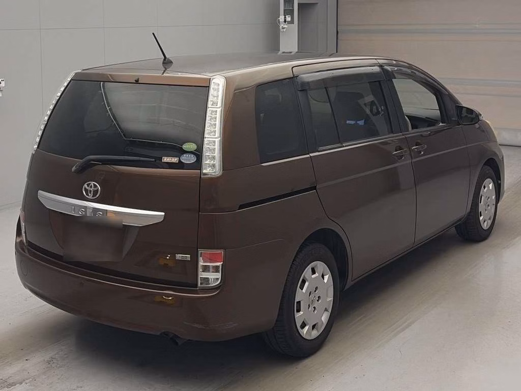 TOYOTA ISIS