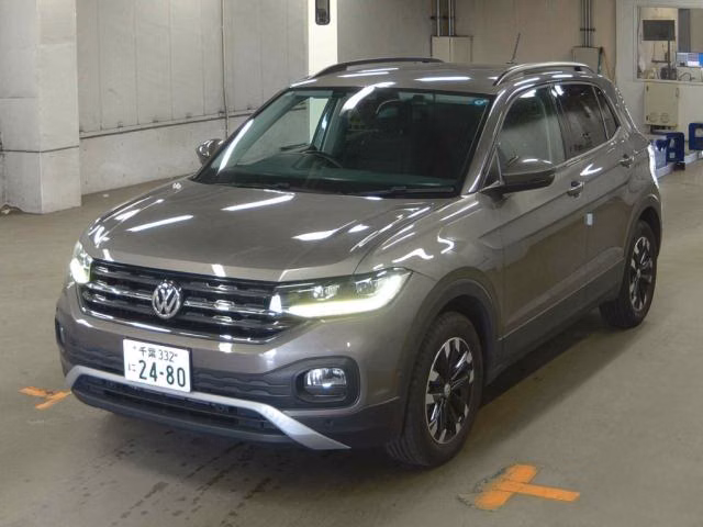 VOLKSWAGEN T-CROSS