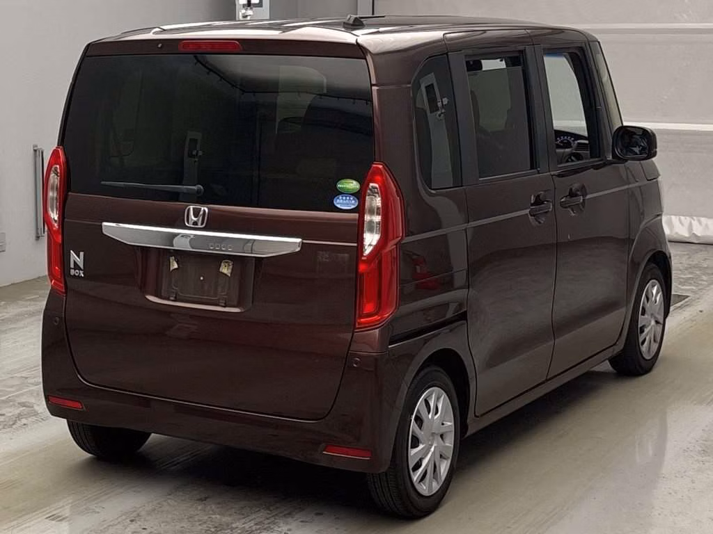 HONDA N-BOX