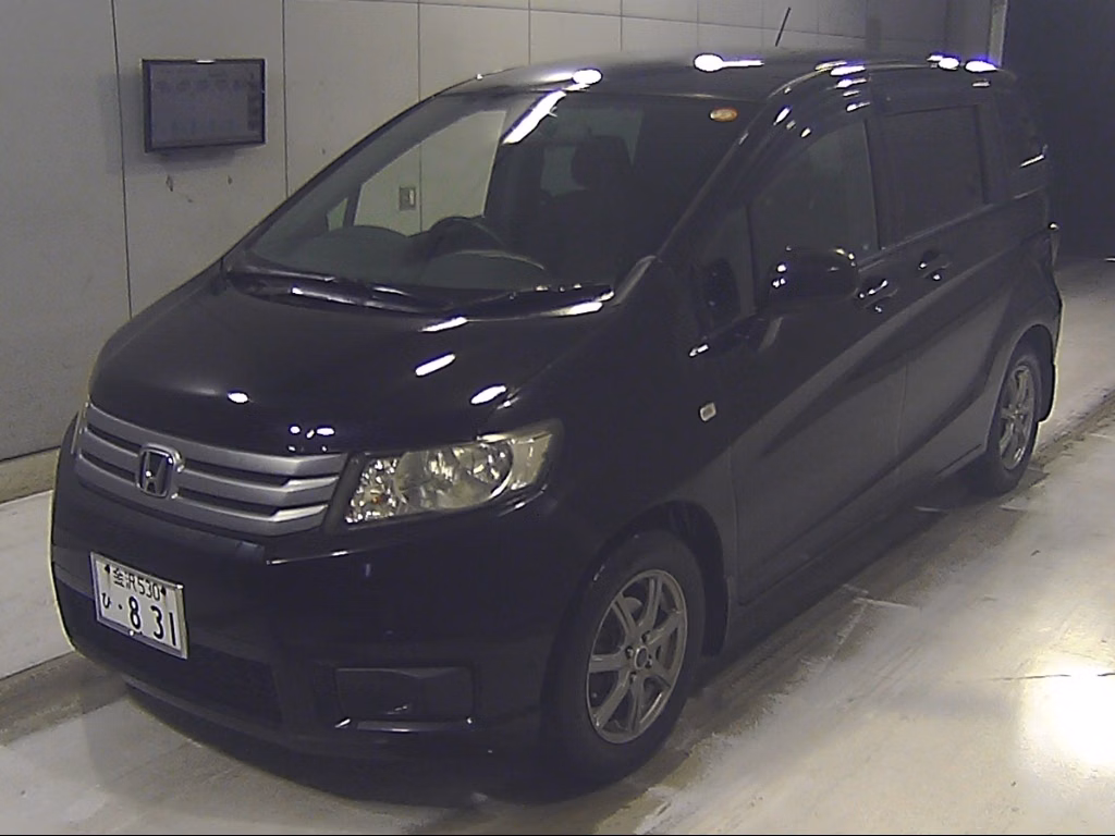 HONDA FREED SPIKE