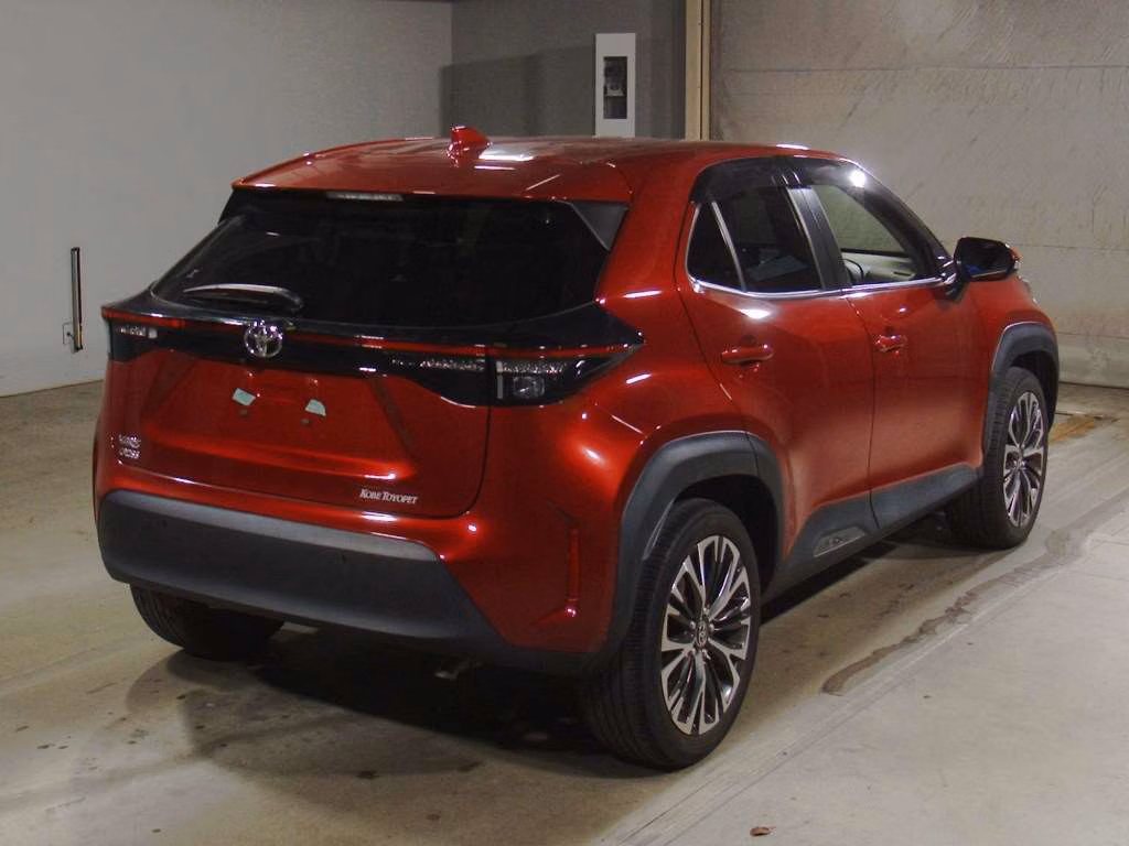TOYOTA YARIS CROSS