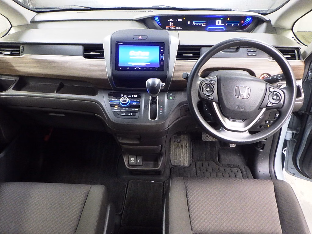 HONDA FREED+