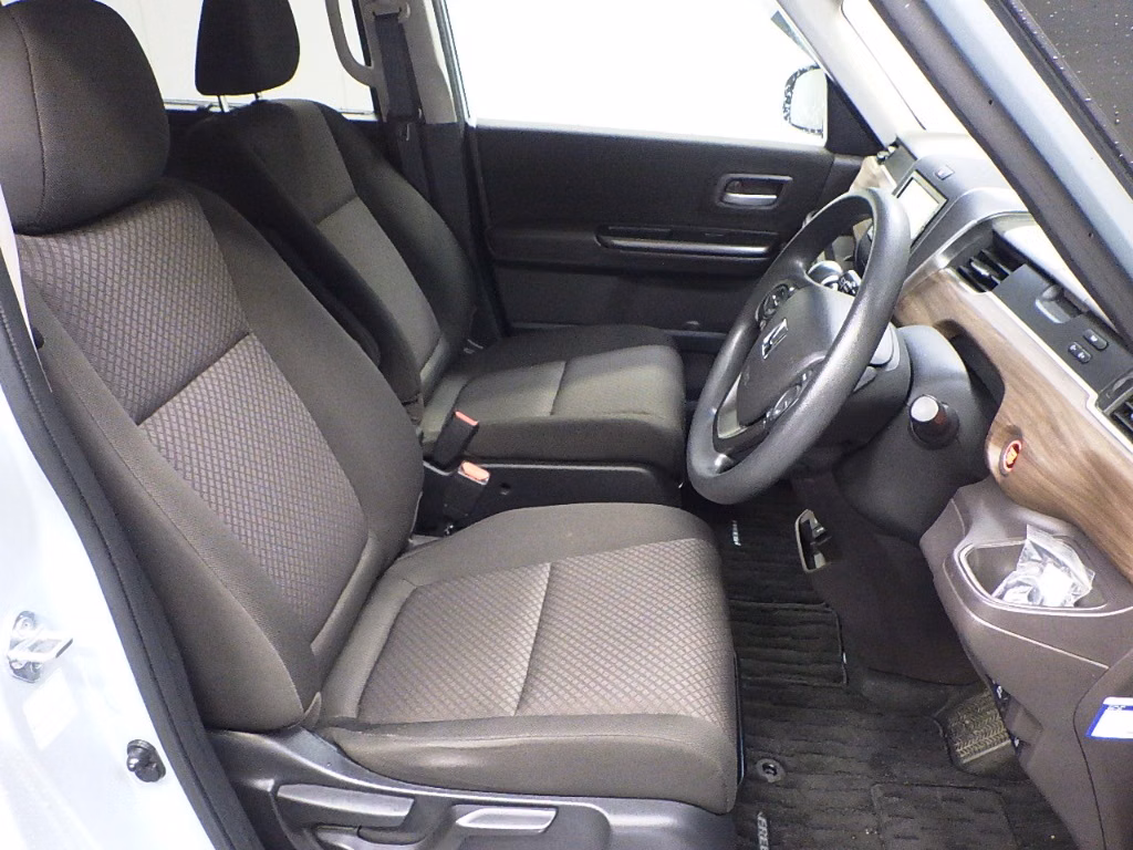 HONDA FREED+