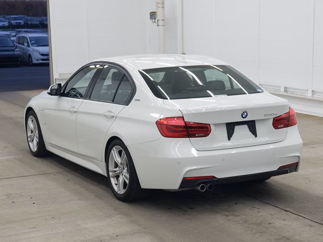 BMW 3-SERIES