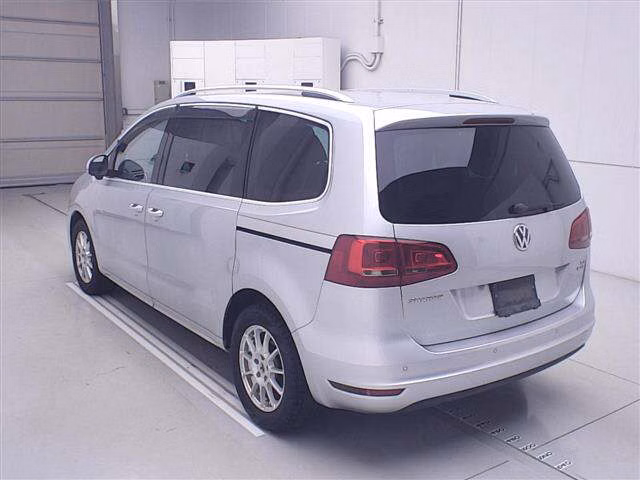 VOLKSWAGEN SHARAN