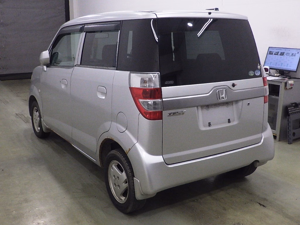 HONDA ZEST