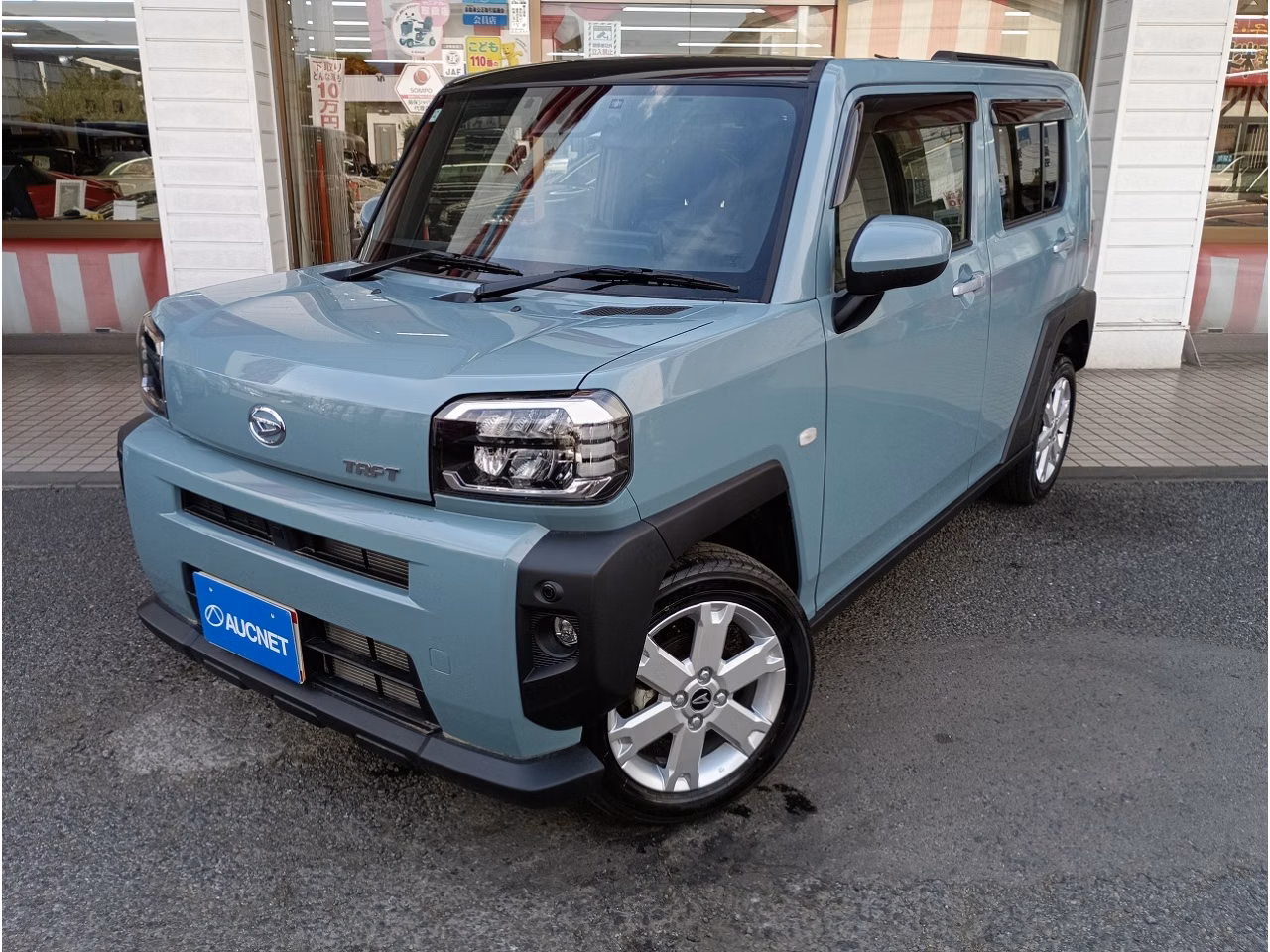 DAIHATSU TAFT
