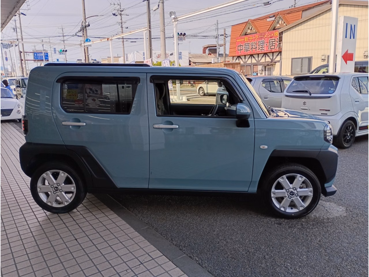 DAIHATSU TAFT