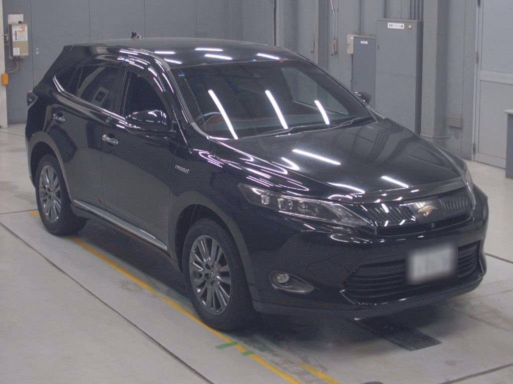 TOYOTA HARRIER