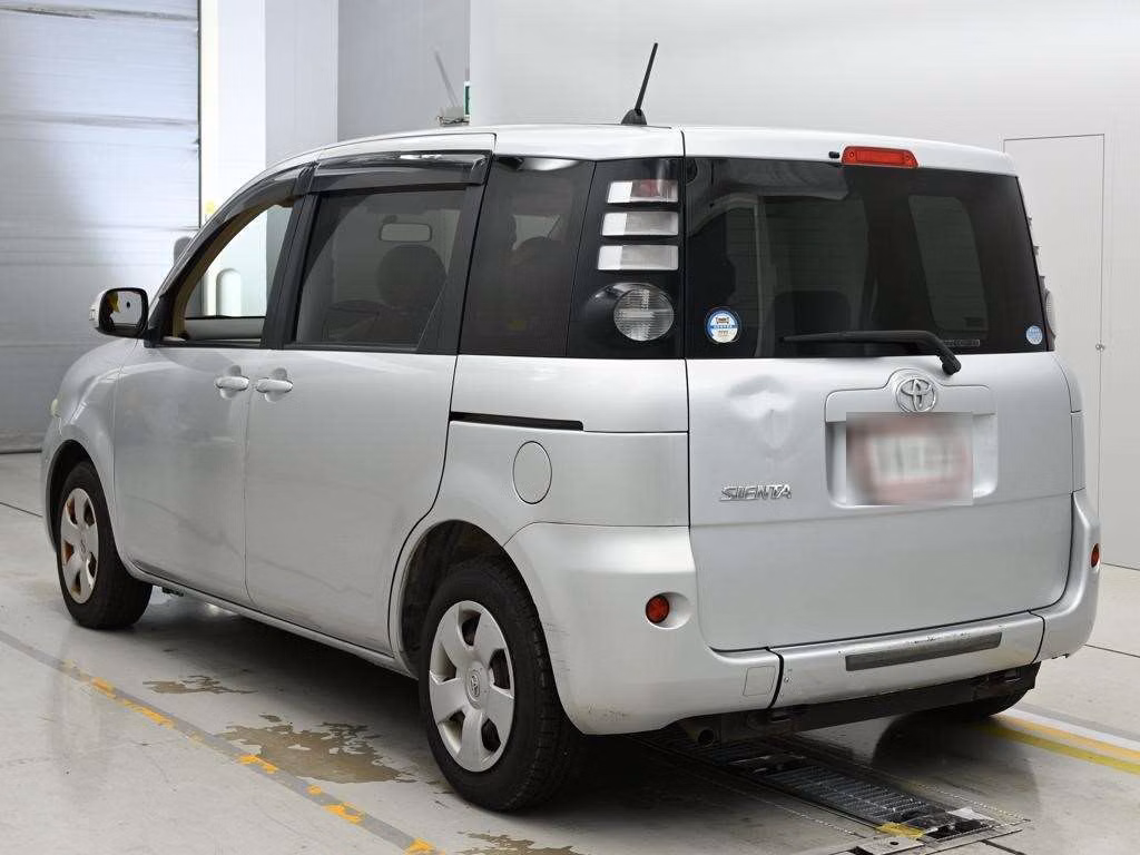 TOYOTA SIENTA