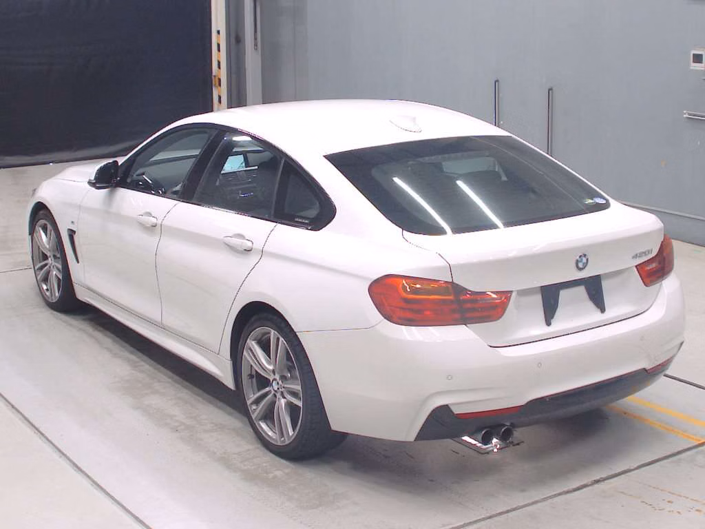BMW 4-SERIES