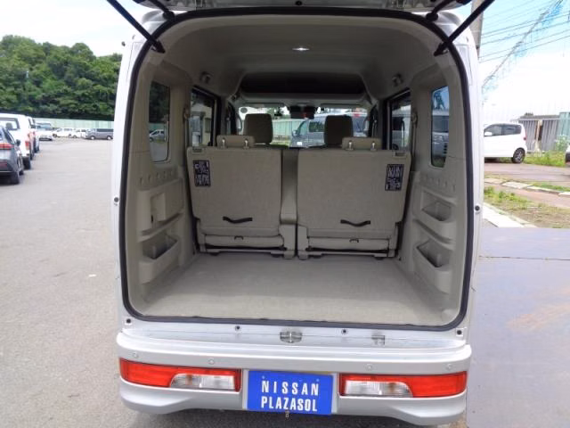 NISSAN NV100 CLIPPER