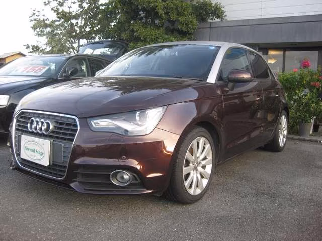 AUDI A1