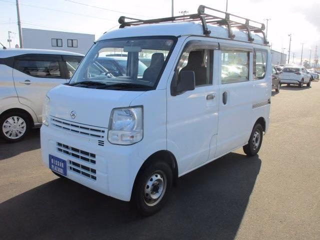 NISSAN NV100 CLIPPER