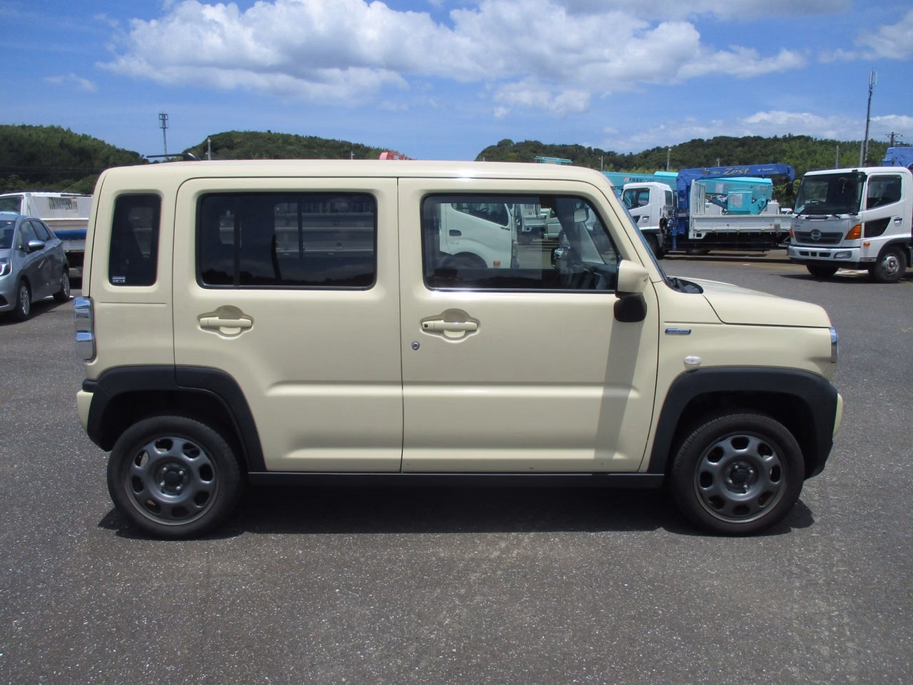 SUZUKI HUSTLER