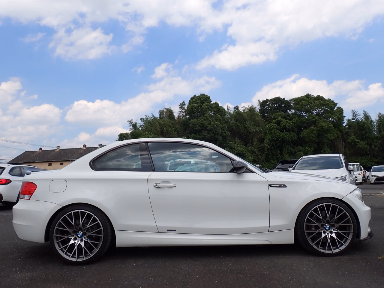 BMW 1-SERIES