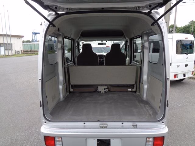 NISSAN NV100 CLIPPER