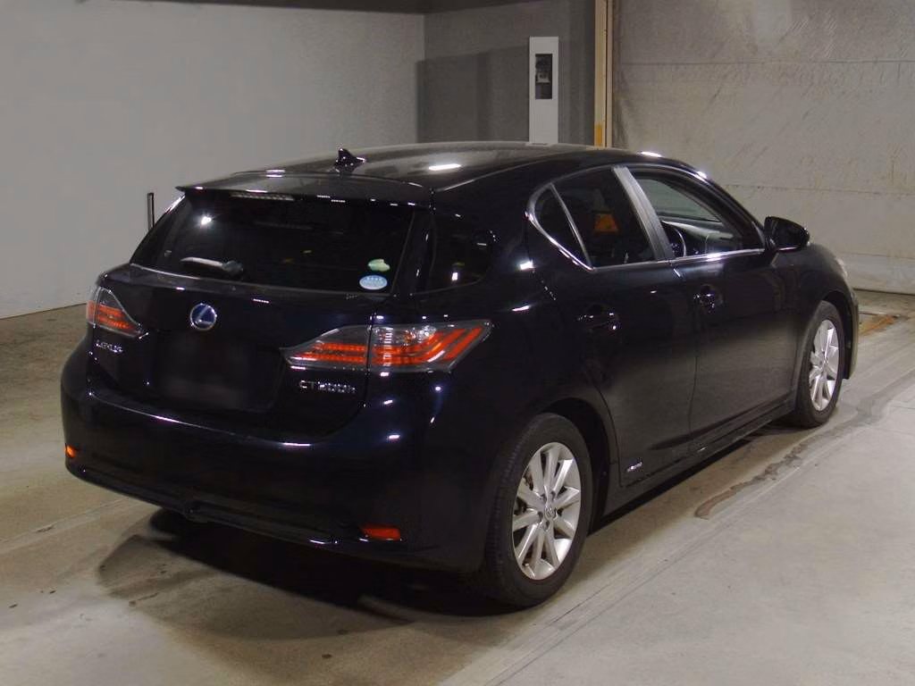 LEXUS CT200H
