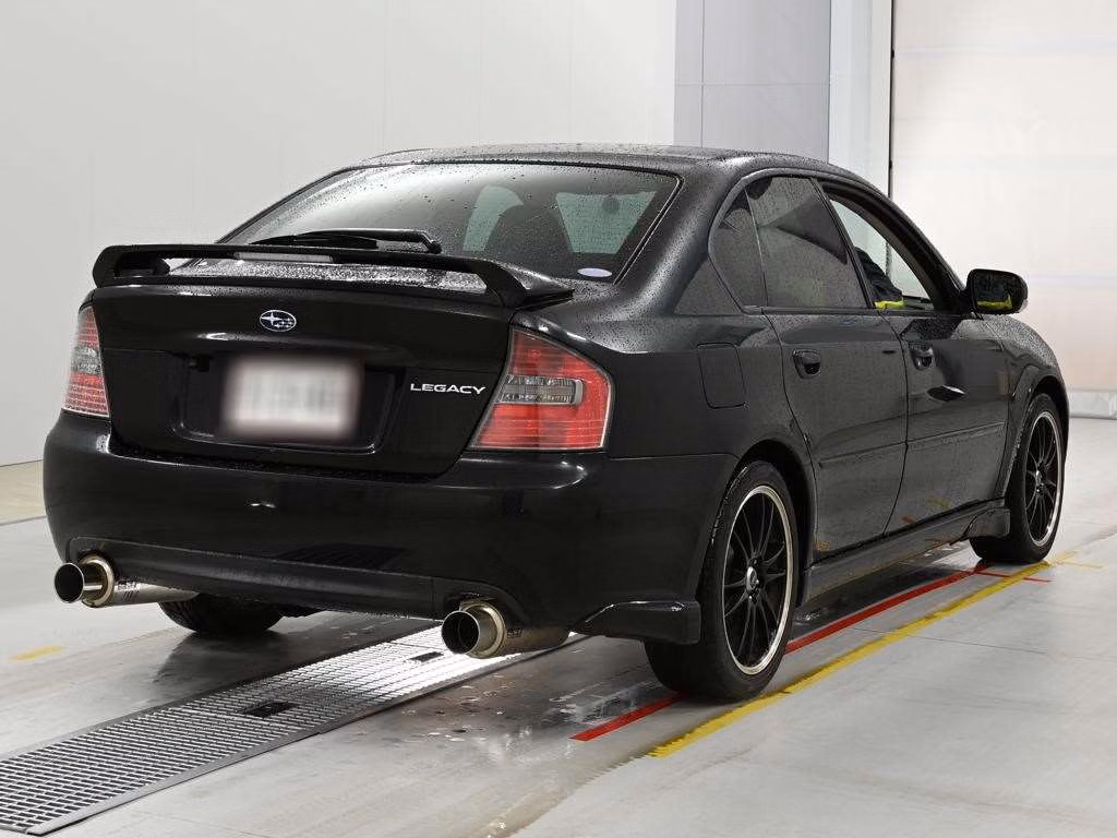 SUBARU LEGACY B4