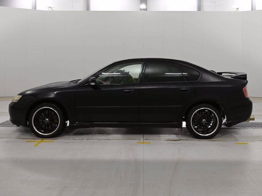 SUBARU LEGACY B4