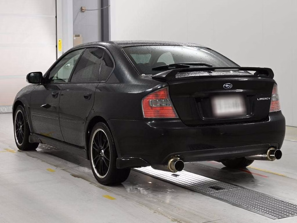 SUBARU LEGACY B4