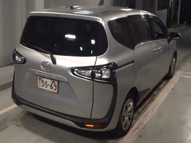 TOYOTA SIENTA