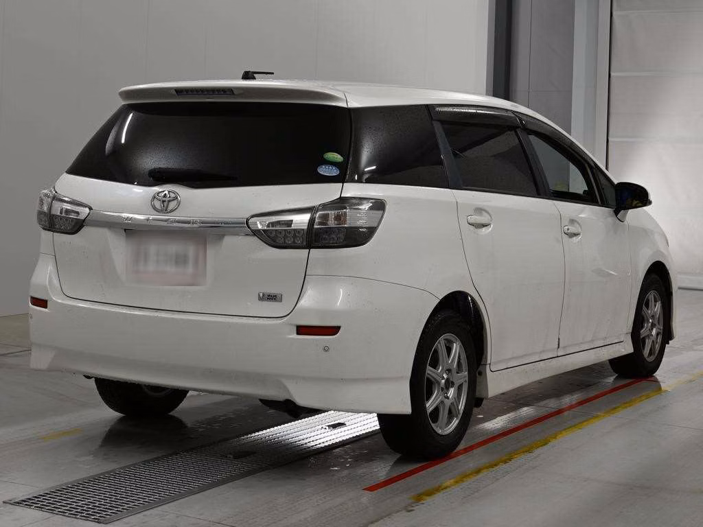 TOYOTA WISH