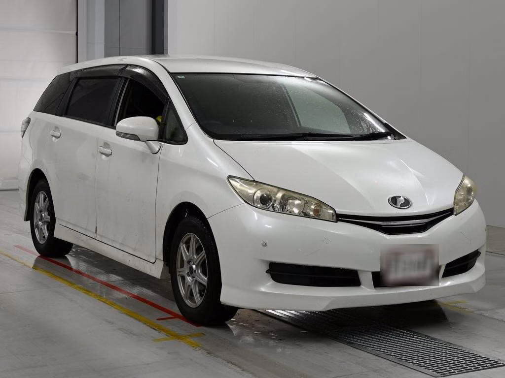 TOYOTA WISH