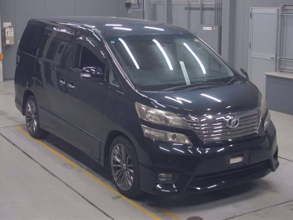TOYOTA VELLFIRE