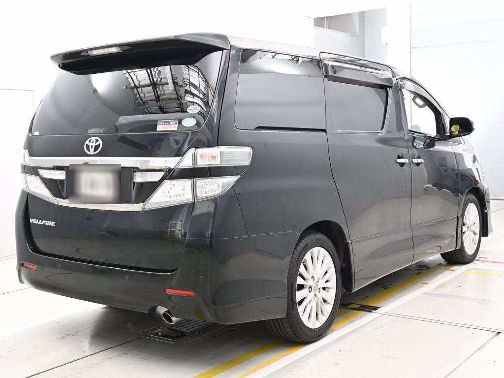TOYOTA VELLFIRE